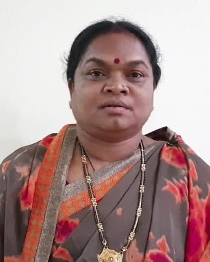 श्रीमती फूलों देवी नेताम